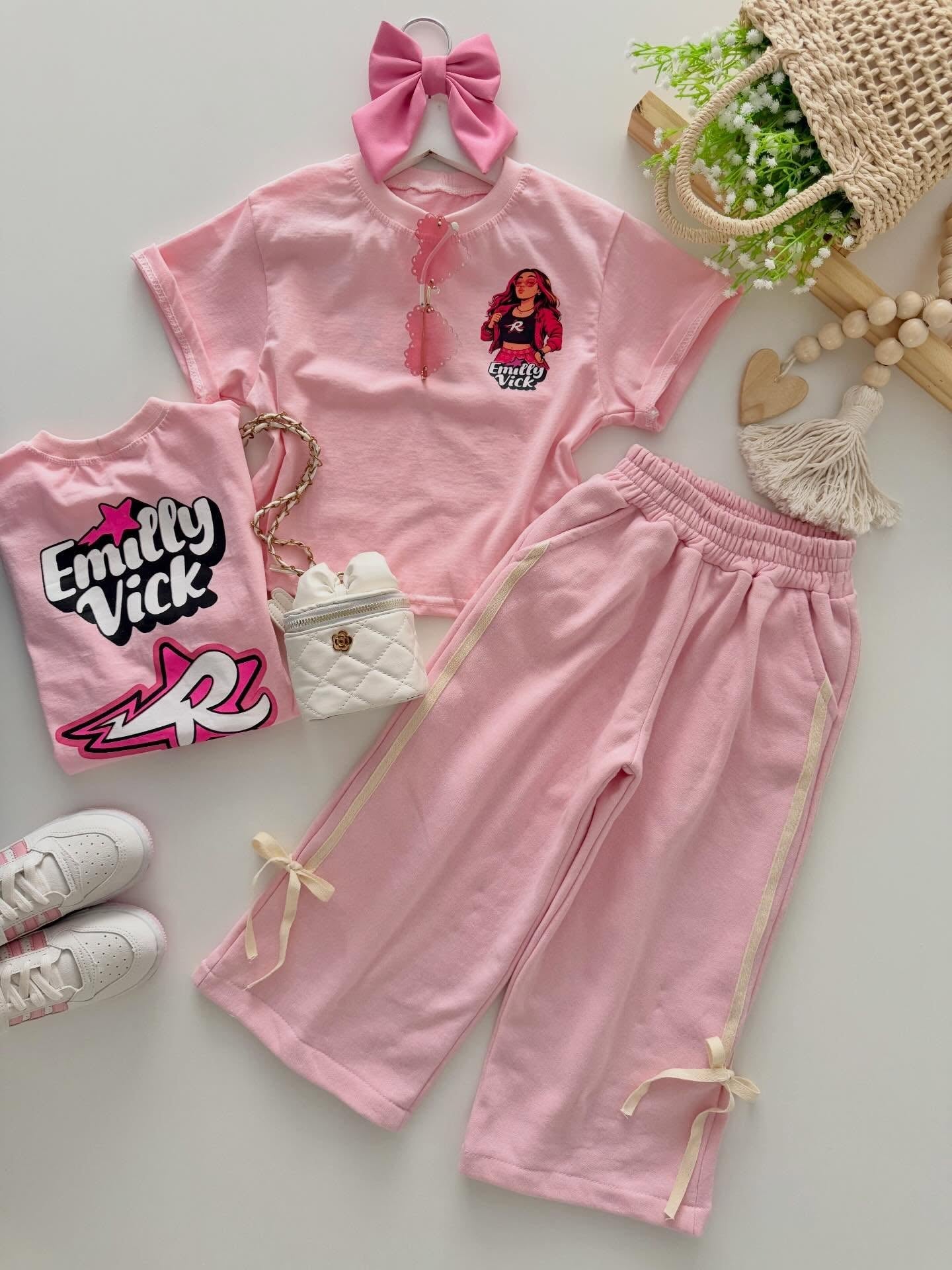 Conjuntinho Emilly Vick 11