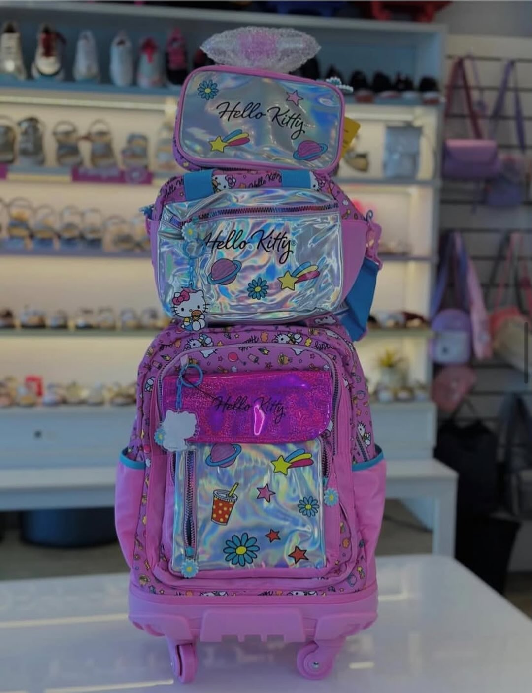 Kit escolar (mochila, lancheira, estojo) 018