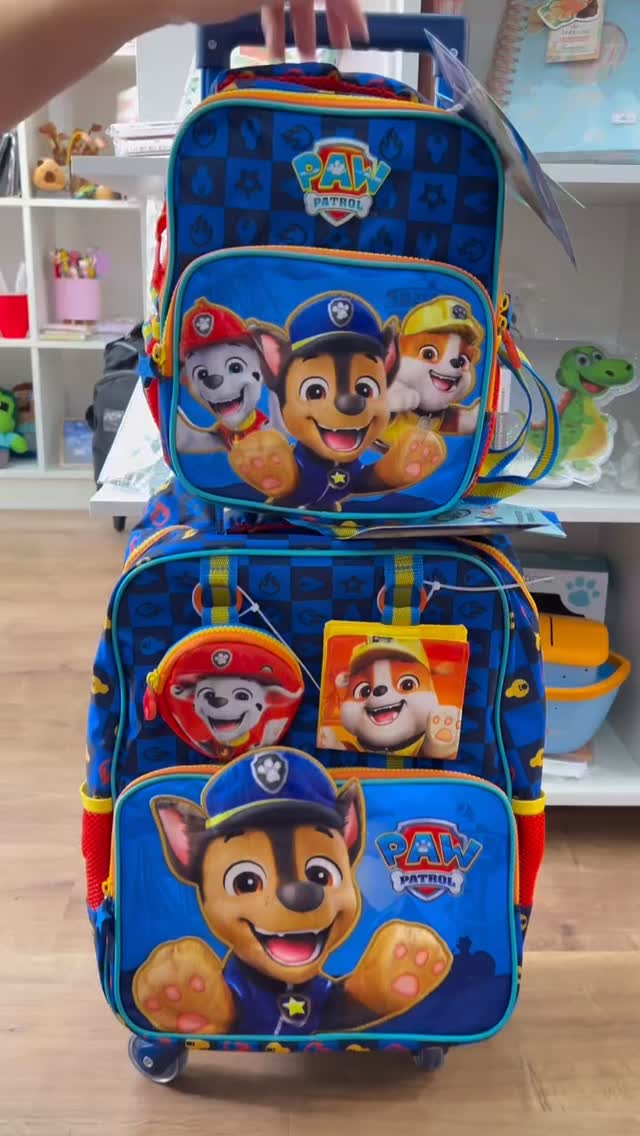 Kit escolar (mochila, lancheira) 006